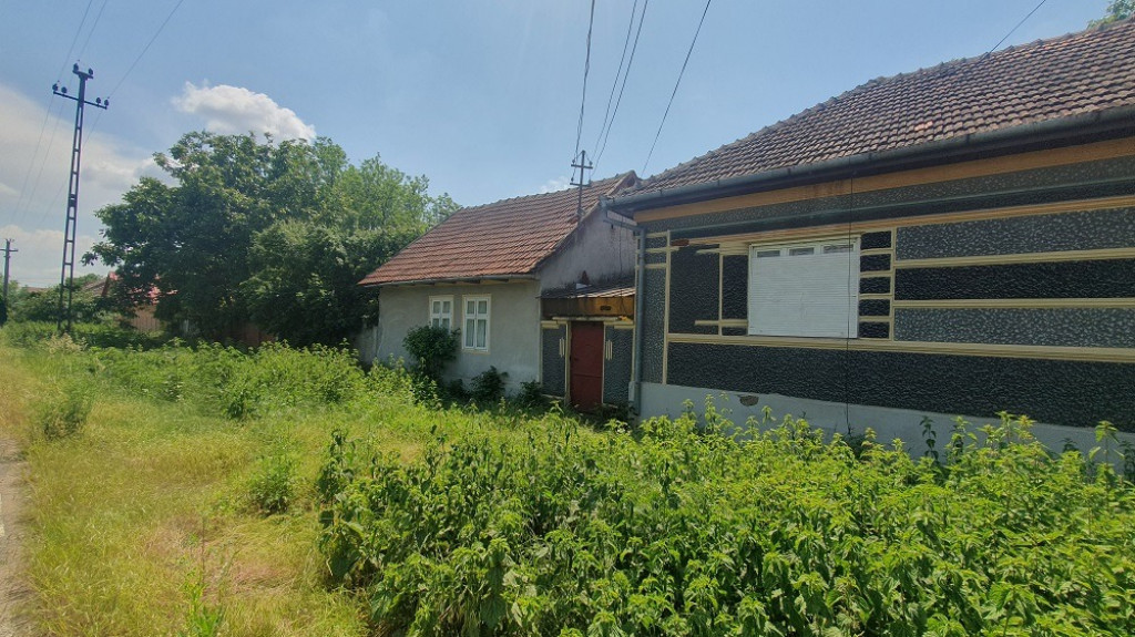 Casa din caramida in Macea - ID : RH-37627-property