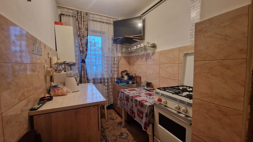 Apartament 2 camere cu balcon zona Armatei