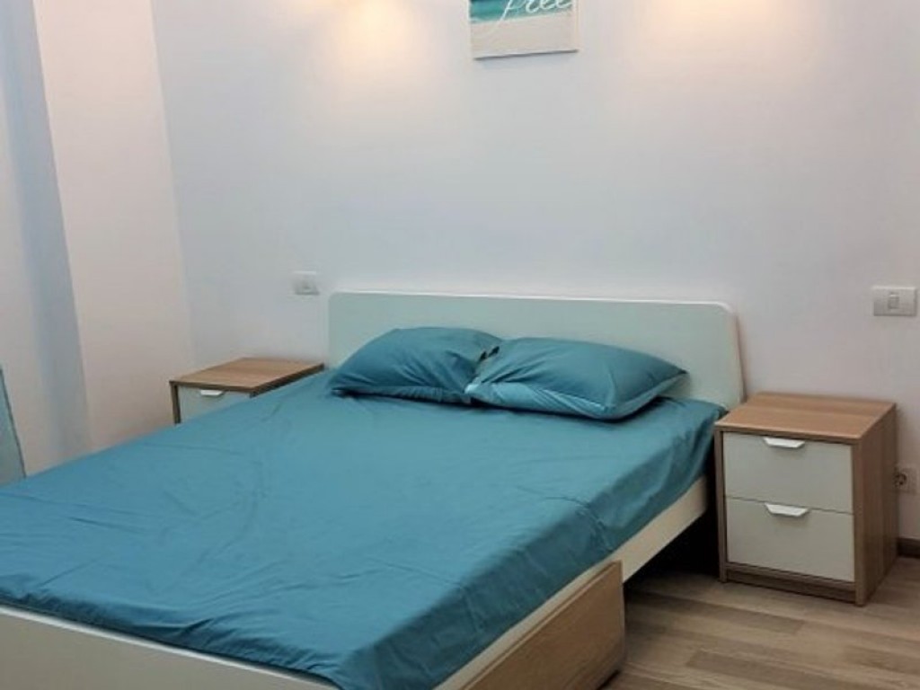 Apartament cu 1 camera zona Andrei Muresanu