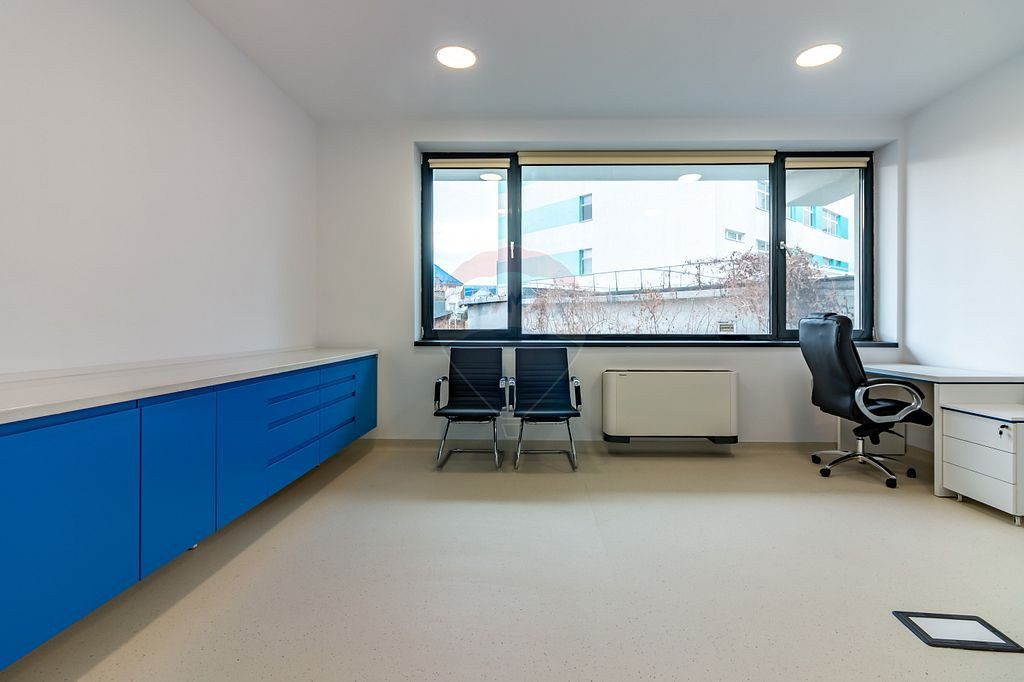 Cabinete medicale în Centru Medical Nou | Premium | lân...