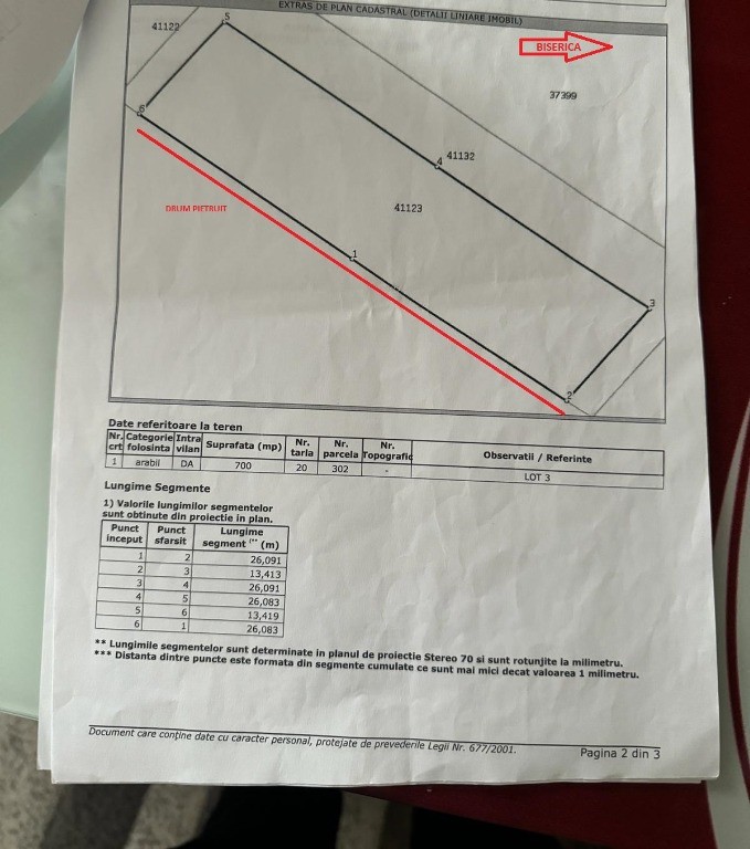 Teren zona Baltag langa Biserica