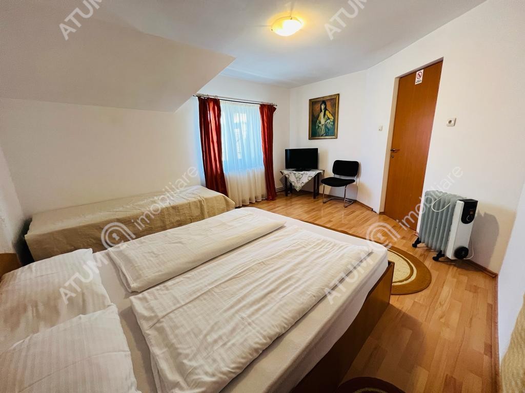 Casa individuala de 9 camere teren 360 mp zona Lazaret Sibi