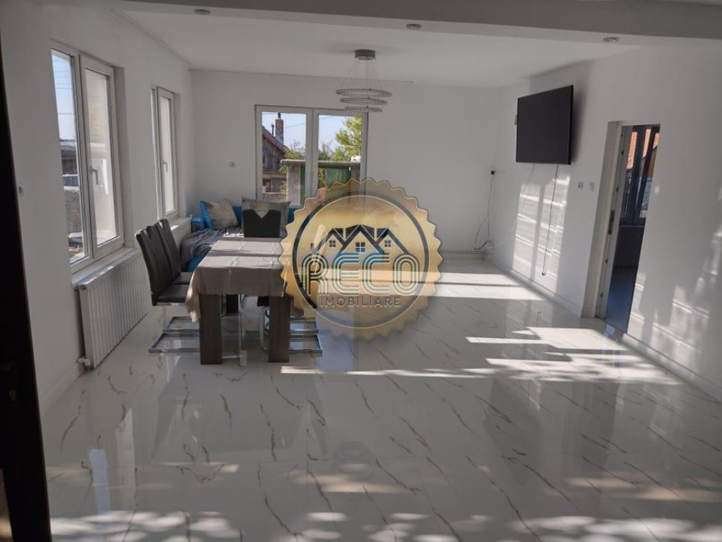 Casa noua cu 4 camere pe un singur nivel, Saldabagiu de munt