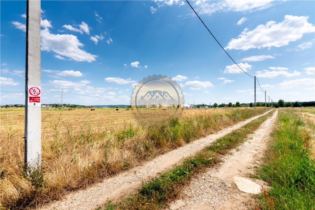 Parcela Teren Intravilan 550 MP Zona Paleu