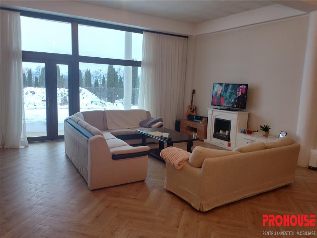 Chirie Vila parter 3 camere