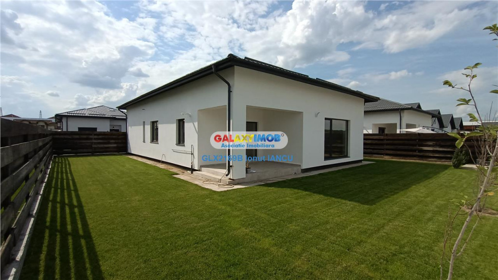 Casa Singulara 4 camere Balotesti Nord
