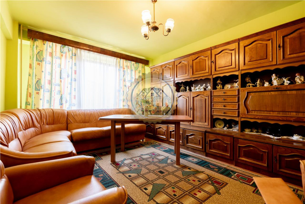 Apartament Tip D 2 Camere Decomandat Bulevardul Decebal