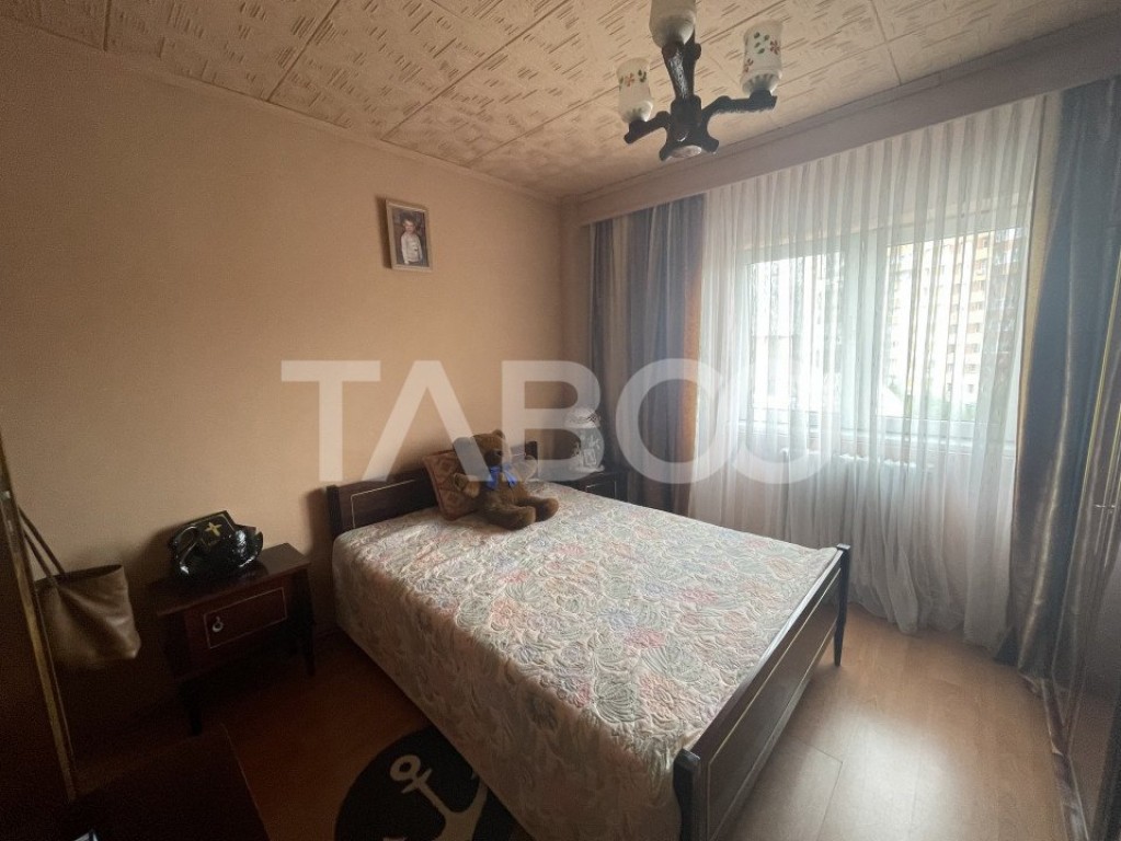 Apartament 3 camere 2 bai 80 mpu mobilat utilat Ampoi 2 Alba