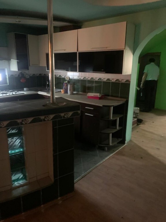 ENACHITA VACARESCU casa P+M, 2005, teren 271mp -145000 euro