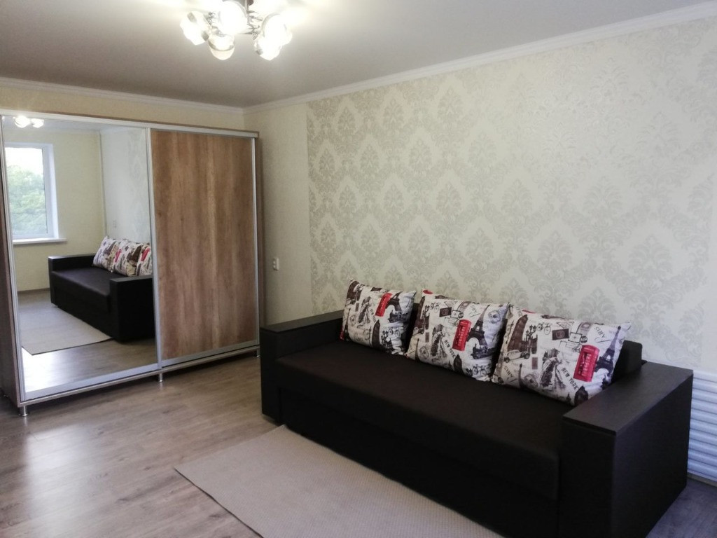 Apartament o camera zona Iulius Town