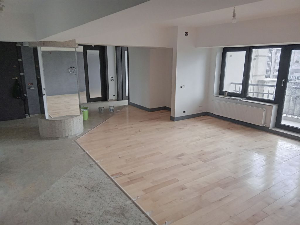 Unirii apartament duplex vedere bulevard Sud