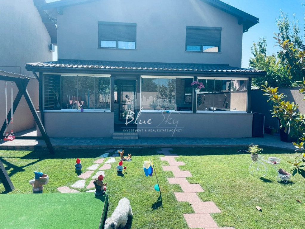 Vila P+1 situata in Mamaia Sat