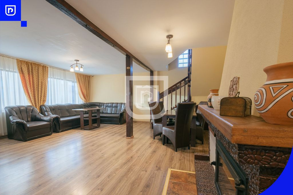 Pensiune cu 8 dormitoare în Mănăstirea Humorului | BUC...