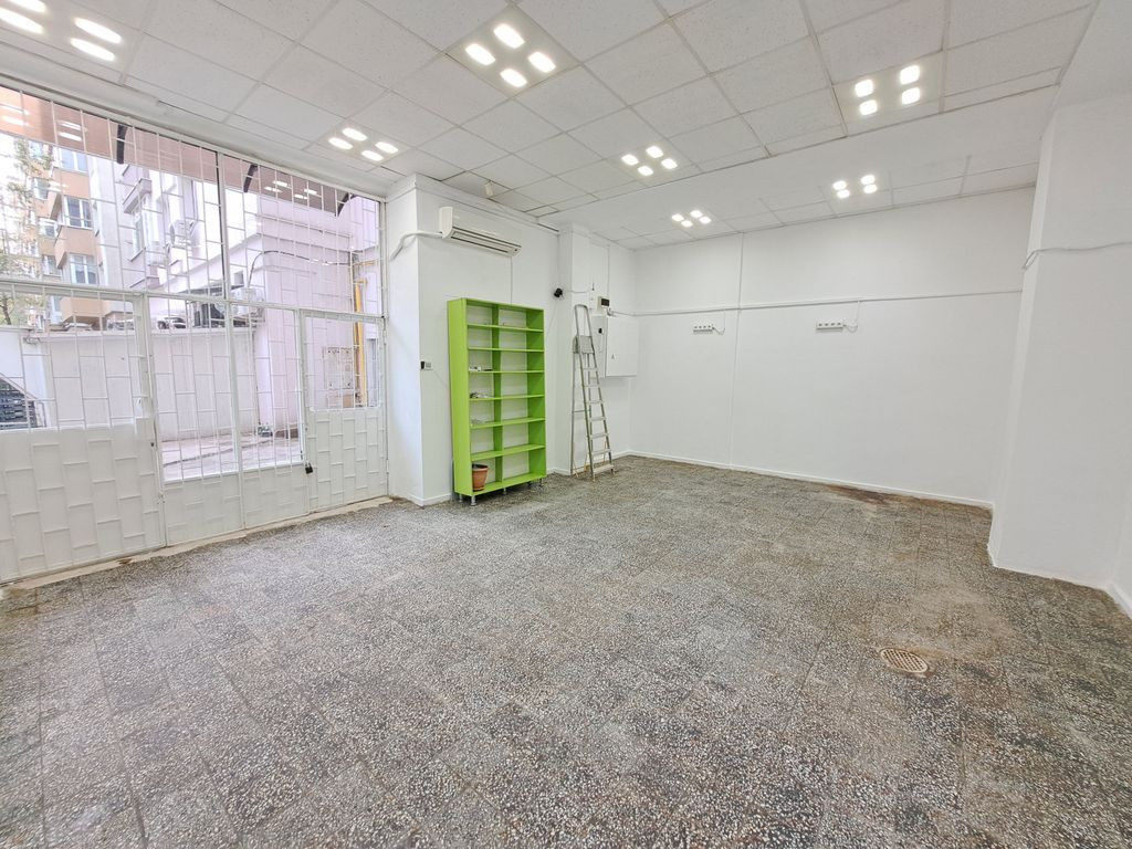 Spatiu comercial - Lujerului