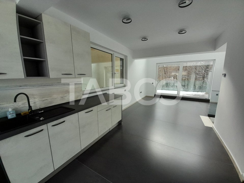 Casa moderna 5 camere suprafata 146 mp de vanzare parc Sub A