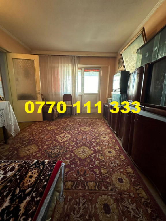 Garsoniera decomandat, Obor-Scolilor.