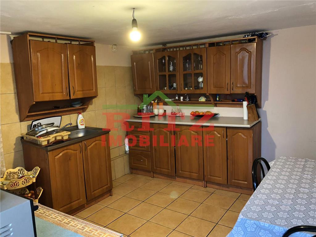 Oferta investitie! Casa 88 mp si teren 822mp, la iesire din