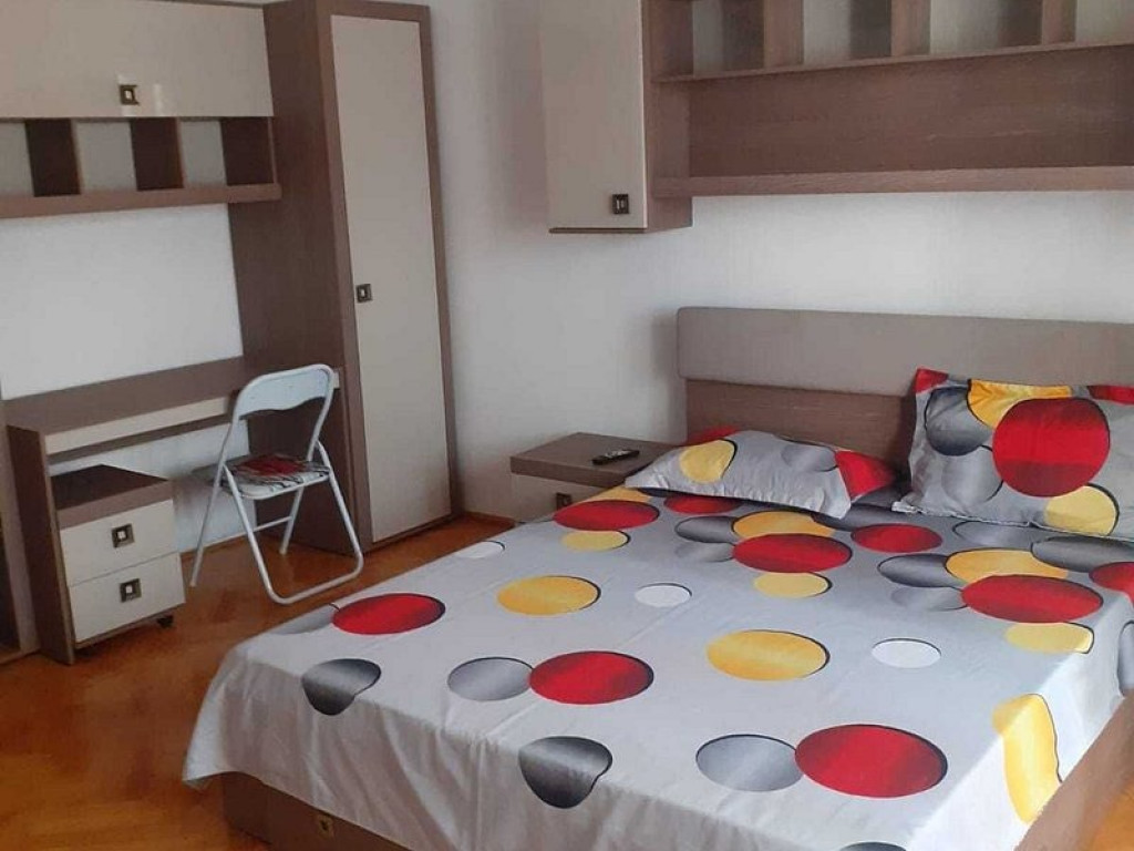 Apartament 2 camere zona Aradului