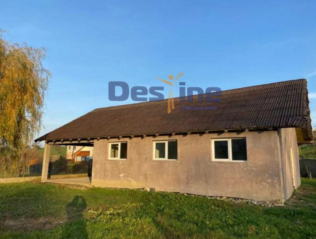 VAND CASA DIN ANUL 2000+7 ARI+TEREN PANA LA 24 ARI,DEJ