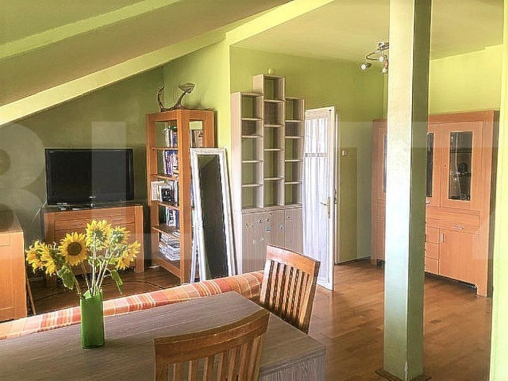 Apartament 3 camere in vila, 76.7 mp, zona Andrei Muresanu