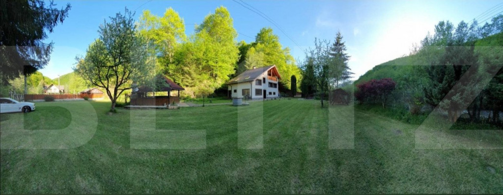 Cabana Maguri 180 mp utili, 1500 mp teren