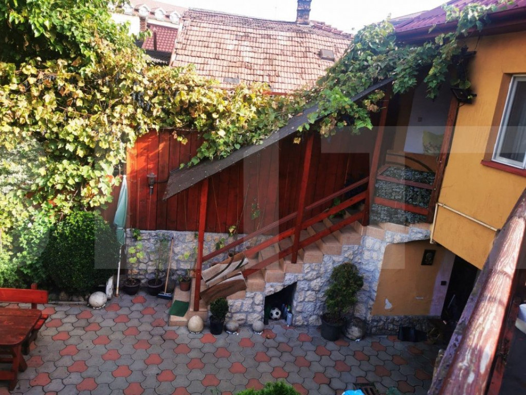 Apartament la casa, 4 camere, 110mp, zona Gari