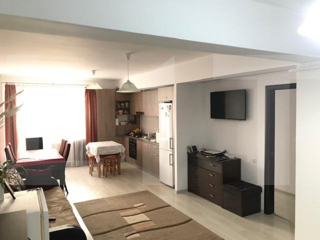 Apartament 3 camere, etajul 2, super priveliste, Zona Baciu