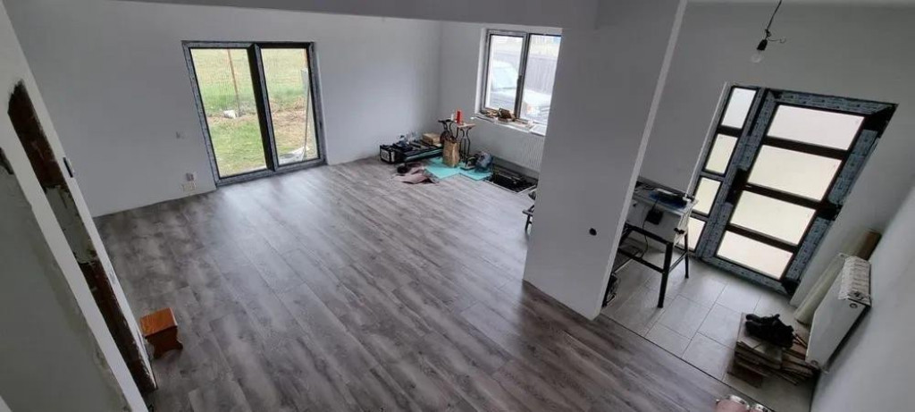 Casa individuala cu 4 camere, 581 mp de teren, Gilau