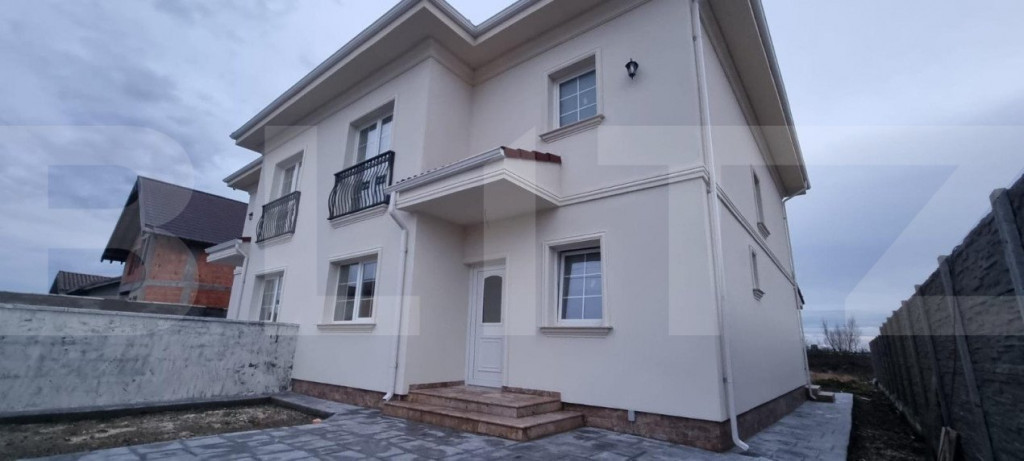 Duplex premium de vanzare, finisat, 5 camere, Ghiroda