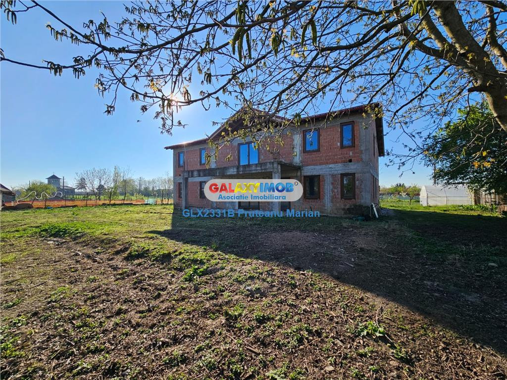 Casa individuala situata langa Primaria Frumusani jud Calar