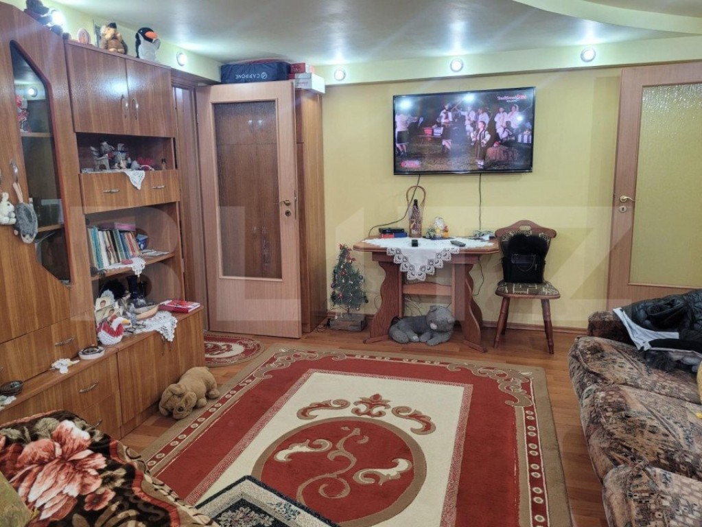 Apartament 2 camere semidecomandat,52 mp, Gura Humorului