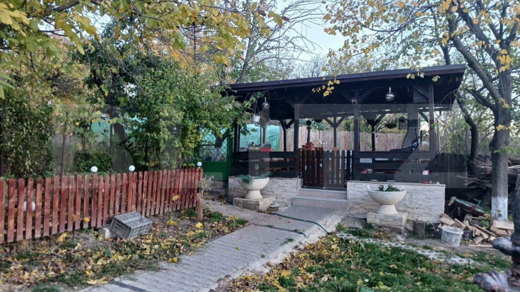 Casa si teren de 15214 mp, Valea Lunga