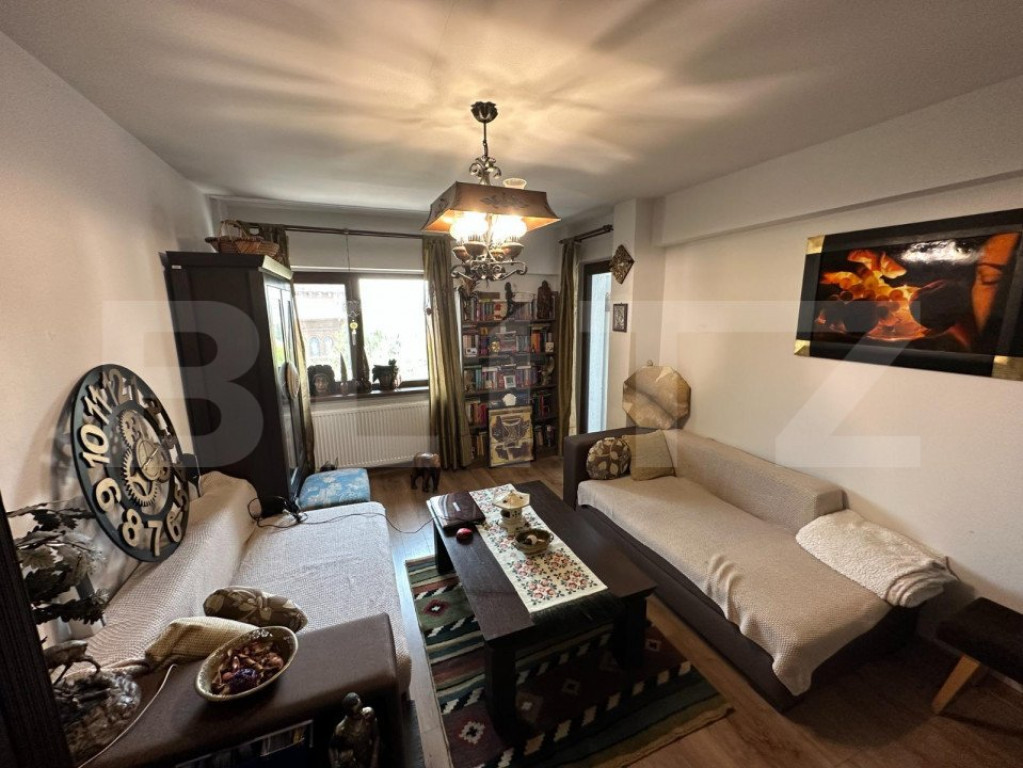 Apartament de 3 camere, circular, centrala termica, Ultracen