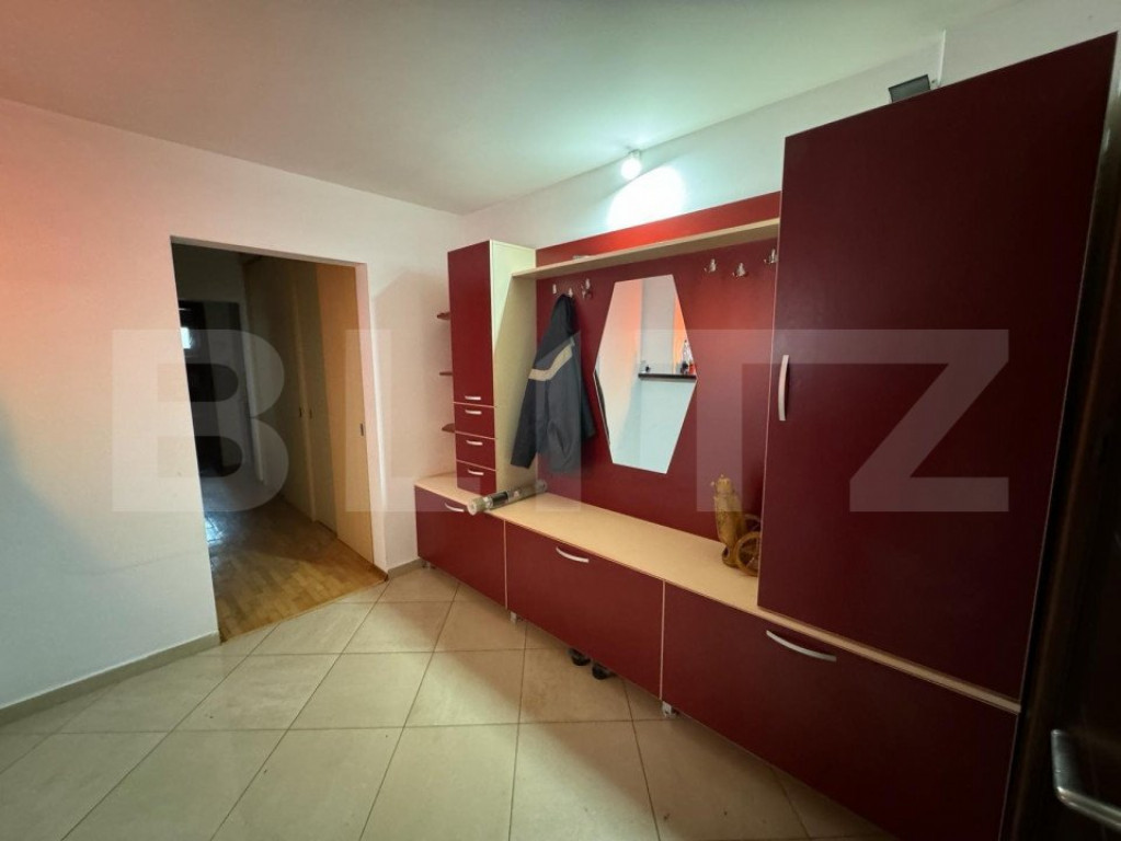 Apartament 3 camere, 65mp, central, Radauti