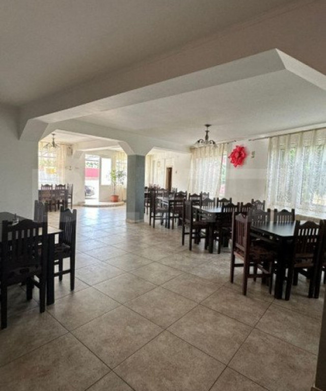 Spatiu comercial, 180 mp, zona periferie Suceava