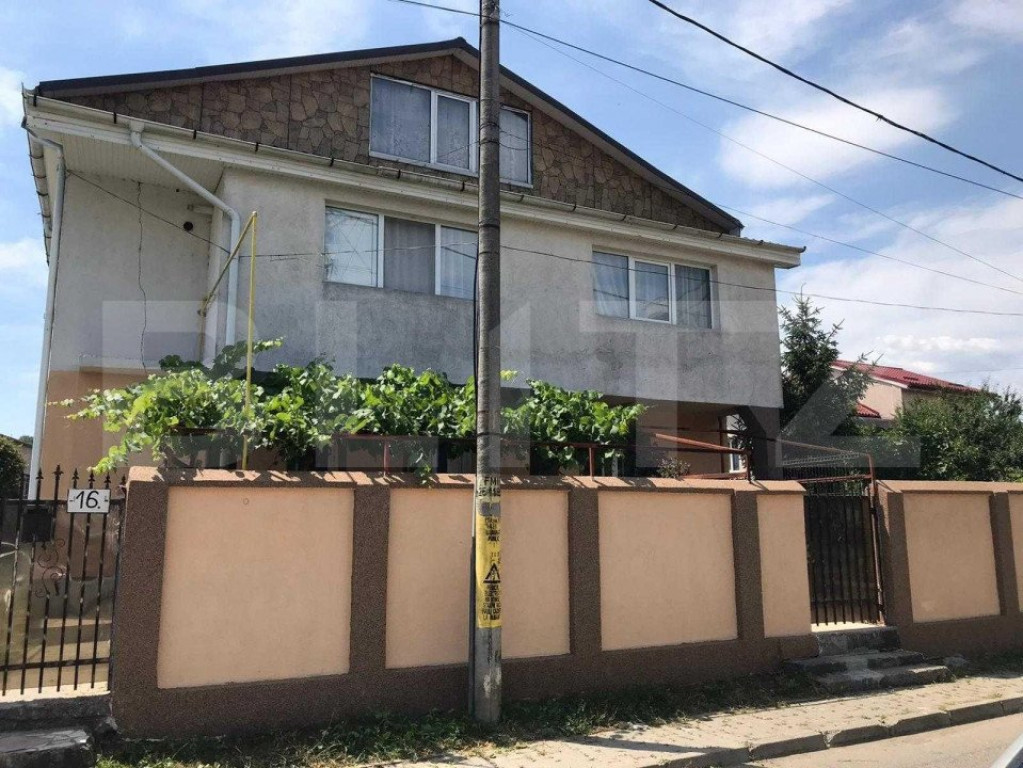 Vila individuala 200 mp si curte de 600 mp in zona Manta Ros