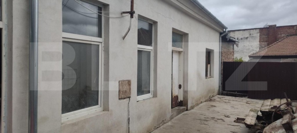 Casa zona ultracentral, 3 camere, 80mp