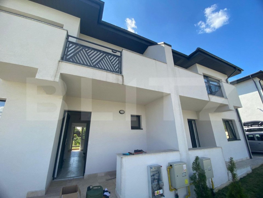 Casa tip duplex, 4 camere, 110mp utili, la strada, Visani