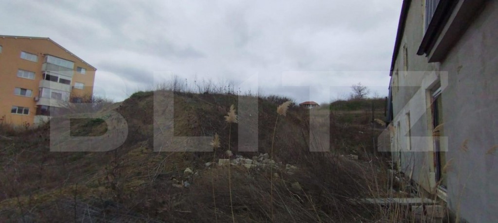 Cladire de apartamente 500 mp,3 niveluri, ideal investitie,