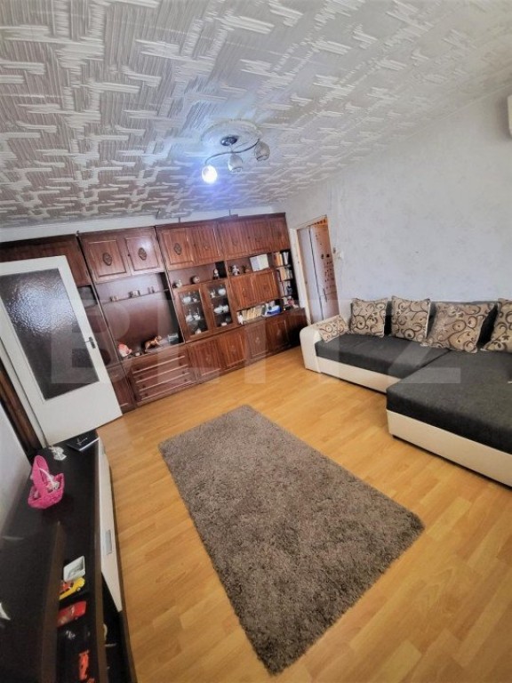 Apartament 2 camere, semidecomandat, Micro 4