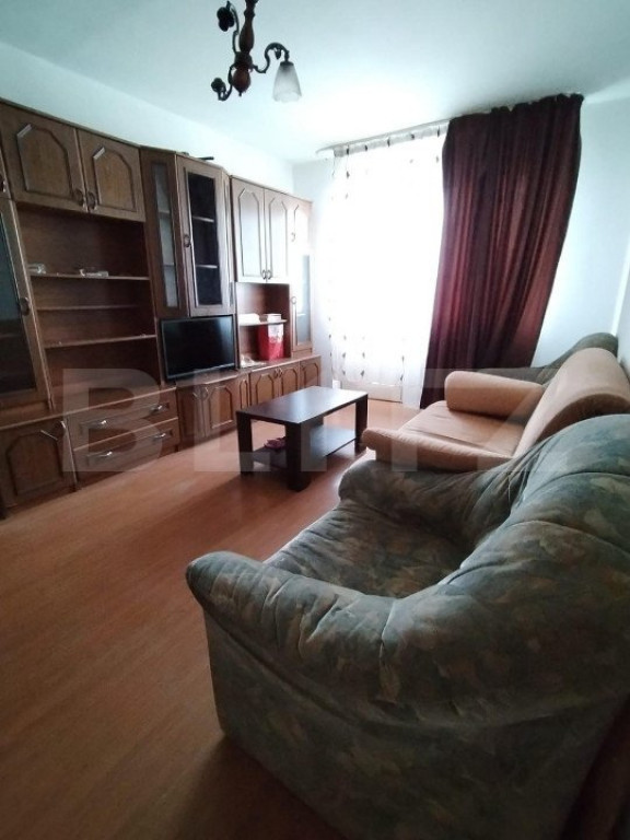Apartament 3 camere,52 mp utili, pod Narcisa 50500 euro