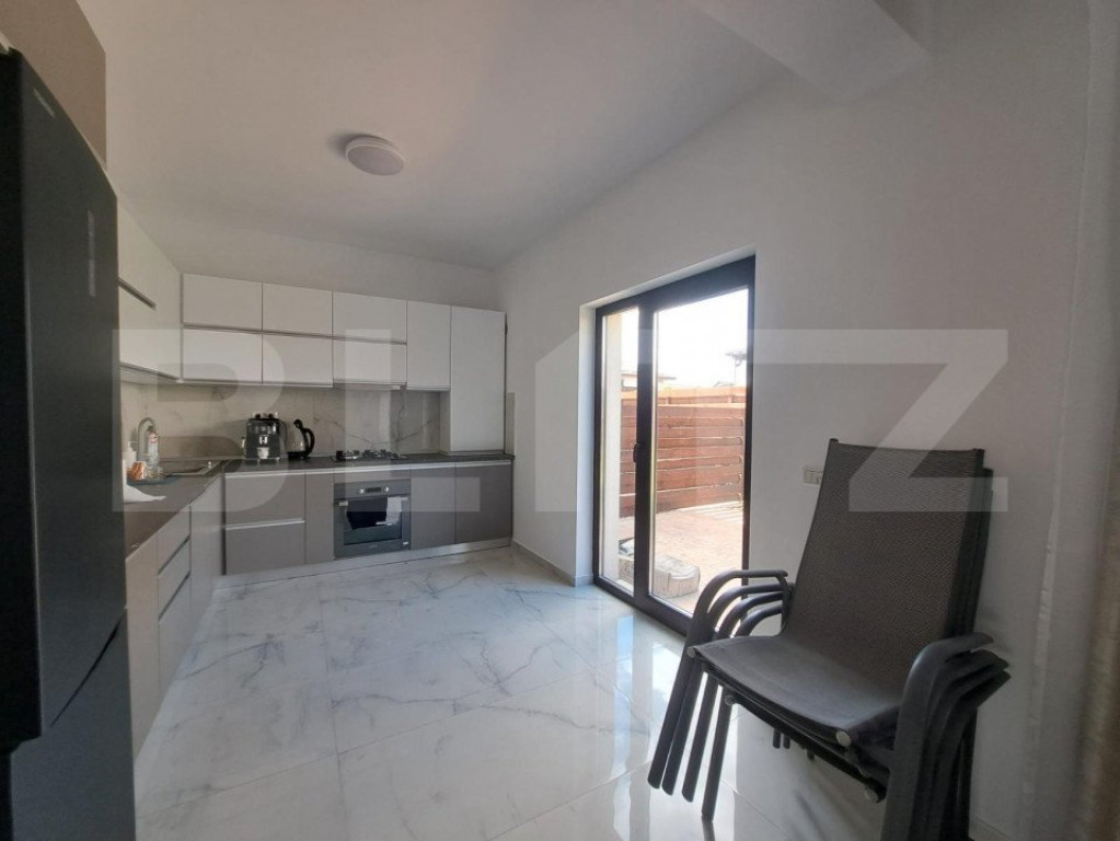 Casa 4 camere, 115 mp, teren 200 mp, in Valea Lupului