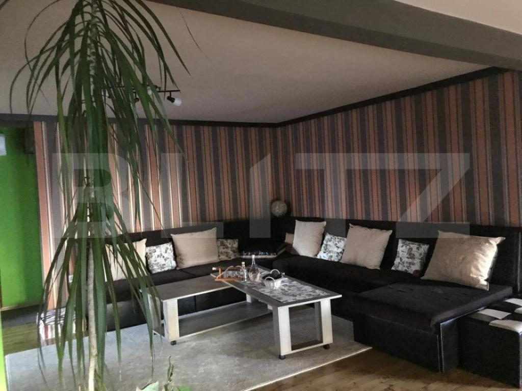 Oportunitate! Spatiu comercial, 752 mp utili, d+p+2e,Cetatea