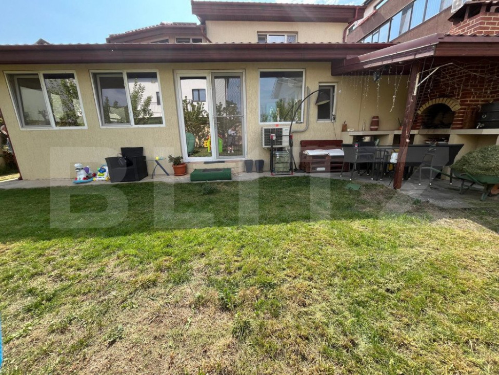 Casa P+ M, teren 765, anexa, 6 camere, zona Bragadiru, jud I