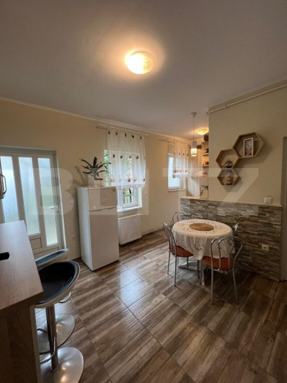 Apartament, 2 camere, 55mp, zona Centrală