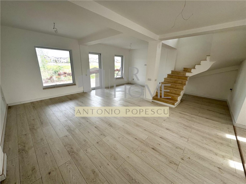 Ansamblu case de tip duplex, constructie noua, in Paulestii