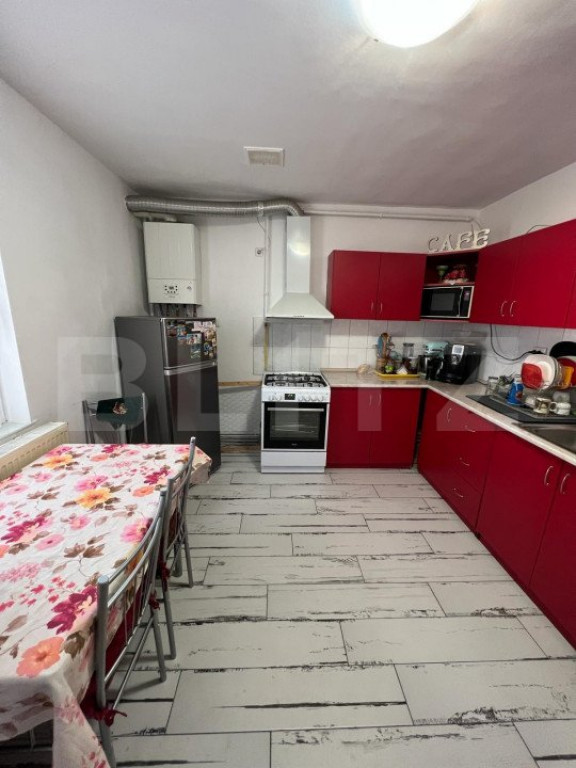 Apartament de vanzare, 68.27 mp, zona Micro 16