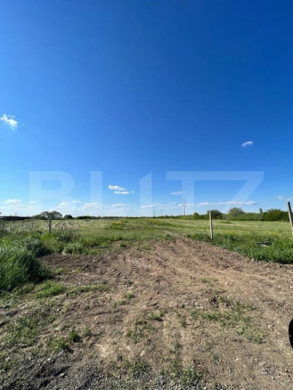 Parcele de 500/600/700 mp la marginea orasului