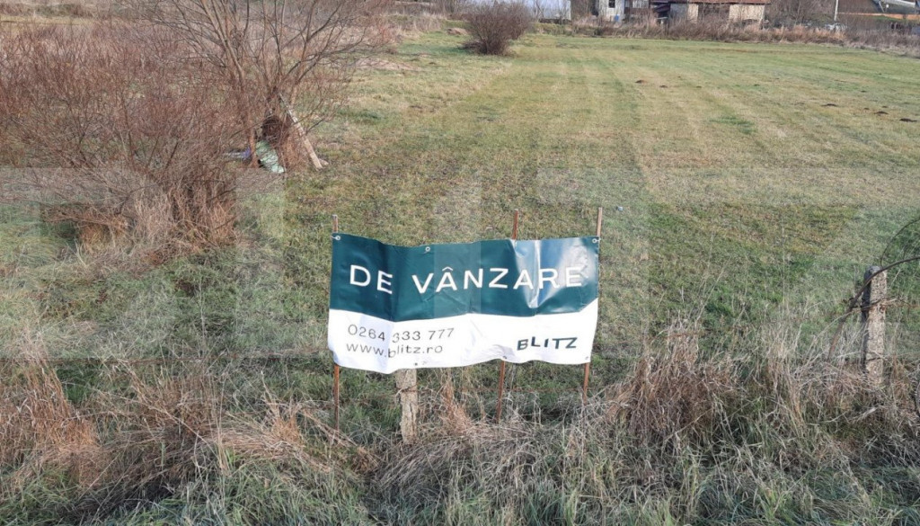 Teren intravilan, 1250 mp, situat in Nadaselu