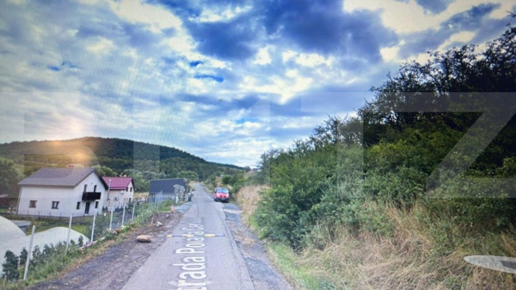 Teren intravilan 690 mp, in Baciu cu certificat de urbanism